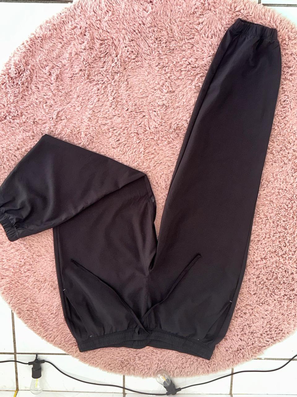 Pantalon scrub negro