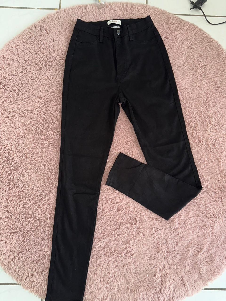 Pantalon negro